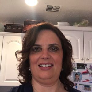 Meet your Posher, Deborah